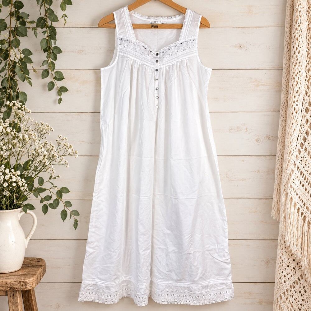 Eileen West Womens M White 100% Cotton Nightgown Eyelet Lace Cottagecore Prairie